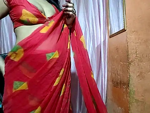 Snapshot of poojaxxx65 chatting on October 2025 11:04:02 PM poojaxxx65 online show from October 2025 11:04:02 PM