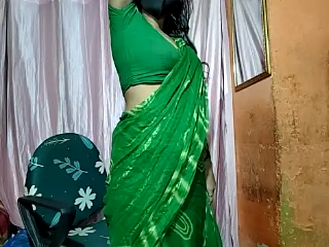 Snapshot of poojaxxx65 chatting on November 2025 11:49:02 PM poojaxxx65 online show from November 2025 11:49:02 PM