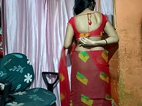 Snapshot of poojaxxx65 chatting on November 2025 11:04:02 PM poojaxxx65 online show from November 2025 11:04:02 PM