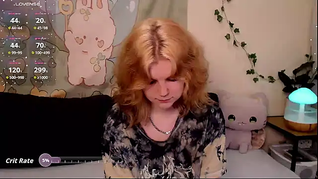 Moona xx online show from April 2026 10:09:02 PM