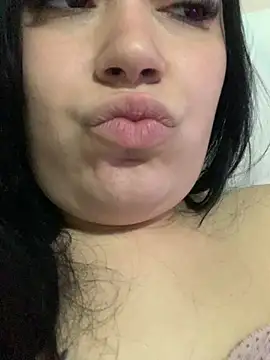 Snapshot of lalinha_sapeka chatting on April 2026 02:01:02 PM lalinha sapeka online show from April 2026 02:01:02 PM