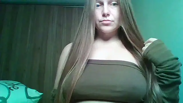 Evasapples online show from February 2026 02:43:02 PM