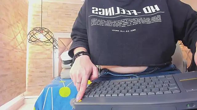 dorothy vegga online show from January 2025 03:32:02 AM