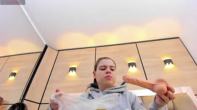 dorothy vegga online show from January 2026 03:21:01 AM