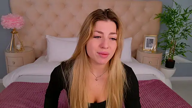 HelenaMorgan online show from September 2025 03:10:02 AM