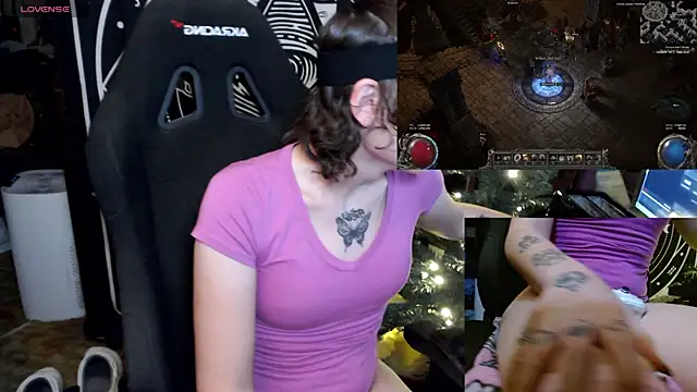 BrandiWRLD 999 online show from January 2025 07:35:01 PM