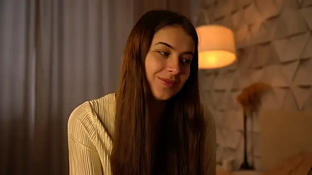 Snapshot of elisa_moon chatting on February 2026 09:39:01 AM elisa moon online show from February 2026 09:39:01 AM