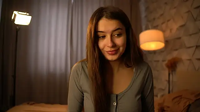 Snapshot of elisa_moon chatting on February 2026 09:19:02 AM elisa moon online show from February 2026 09:19:02 AM