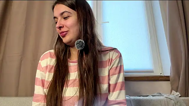 elisa moon online show from May 2026 02:57:01 PM
