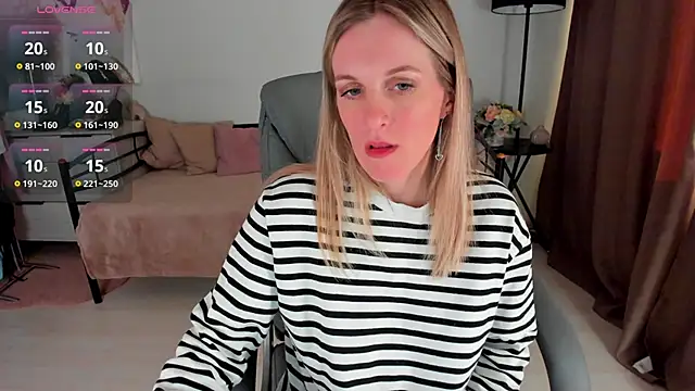 Snapshot of I_D_A chatting on February 2025 07:09:01 AM I D A online show from February 2025 07:09:01 AM