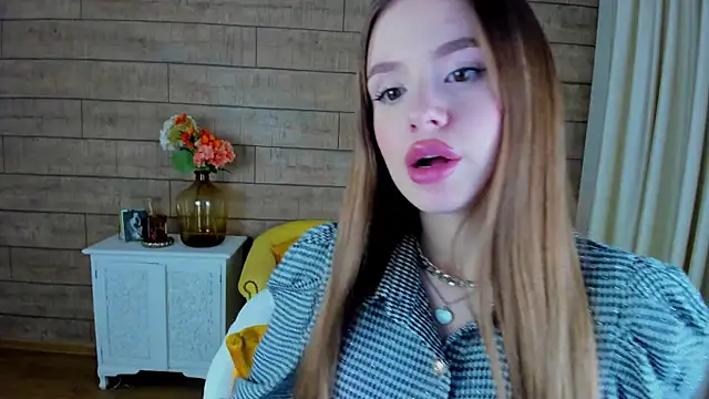 Snapshot of MilanaBalmain chatting on January 2025 11:03:01 AM MilanaBalmain online show from January 2025 11:03:01 AM