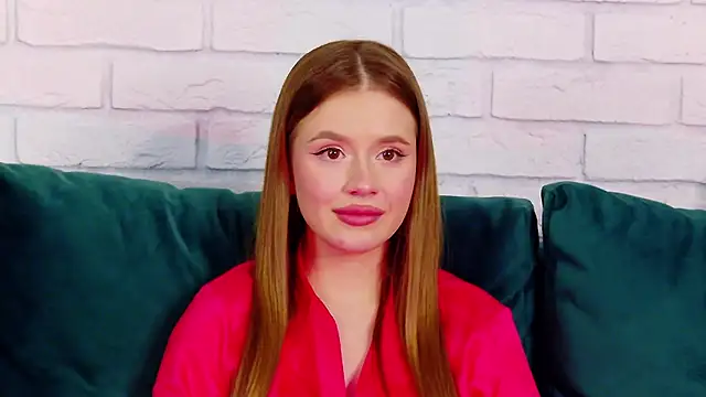 Snapshot of MilanaBalmain chatting on February 2025 07:42:01 PM MilanaBalmain online show from February 2025 07:42:01 PM