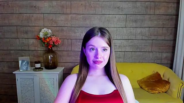 Snapshot of MilanaBalmain chatting on February 2025 07:33:02 AM MilanaBalmain online show from February 2025 07:33:02 AM