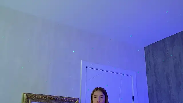 Snapshot of MilanaBalmain chatting on March 2025 05:11:01 AM MilanaBalmain online show from March 2025 05:11:01 AM