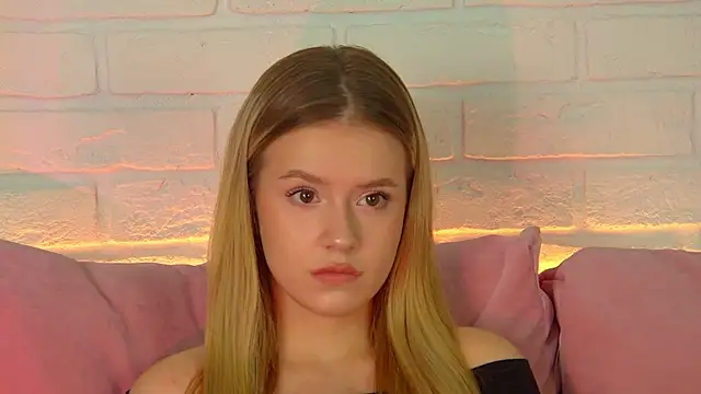 Snapshot of MilanaBalmain chatting on October 2025 04:07:02 PM MilanaBalmain online show from October 2025 04:07:02 PM