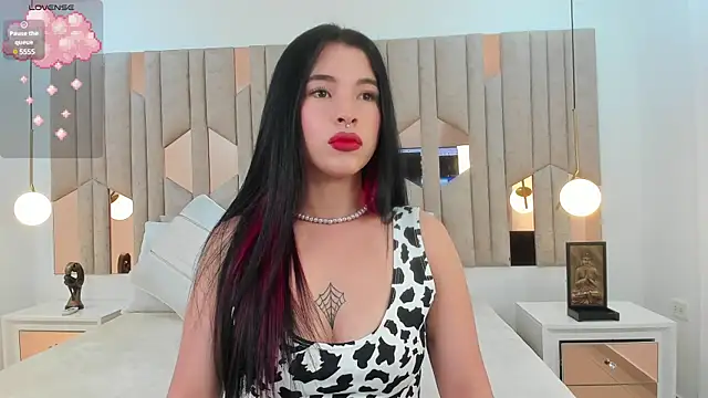 im nika  online show from January 2025 05:03:01 AM