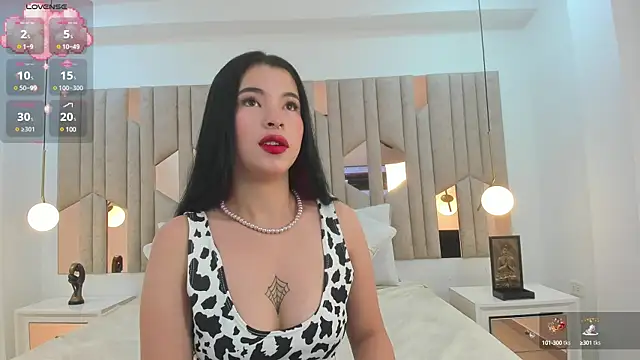 im nika  online show from January 2025 11:07:01 AM