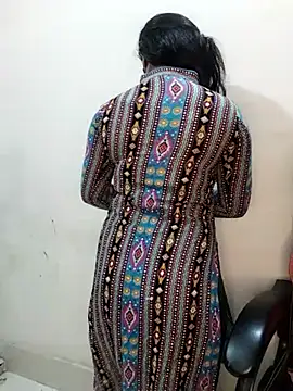 Snapshot of Tapur- chatting on February 2026 02:59:02 PM Tapur- online show from February 2026 02:59:02 PM