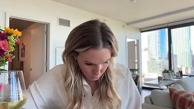 Snapshot of Graciemae_baexx chatting on October 2025 06:18:01 PM Graciemae baexx online show from October 2025 06:18:01 PM