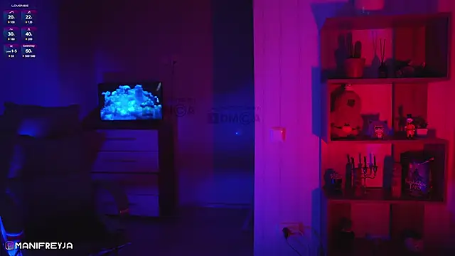 ManiFreyja online show from December 2024 09:46:01 PM