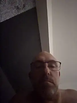 Crosss-23cm online show from November 2025 07:57:01 PM