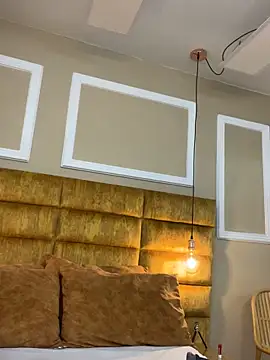 Snapshot of adarussell chatting on March 2025 01:03:01 PM adarussell online show from March 2025 01:03:01 PM