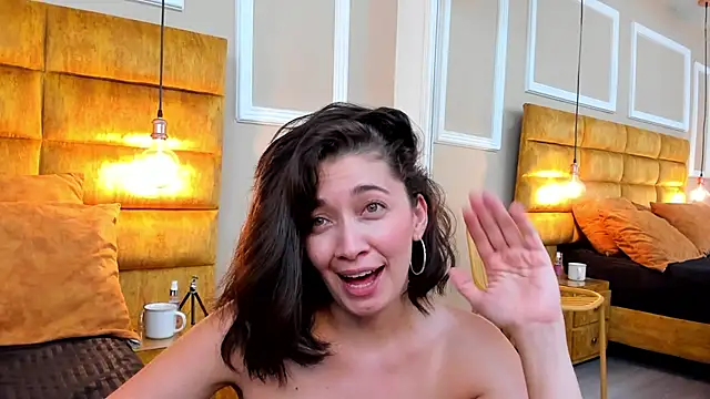 Snapshot of adarussell chatting on March 2025 01:07:02 PM adarussell online show from March 2025 01:07:02 PM