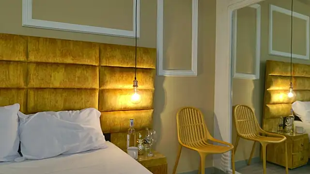 adarussell online show from March 2026 04:10:02 PM