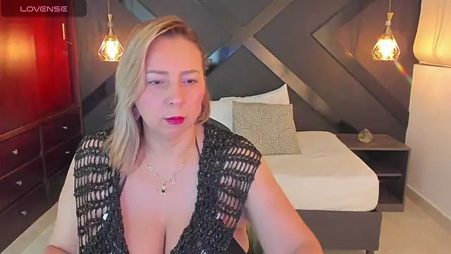 andre soto  online show from May 2026 01:33:02 AM