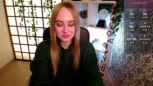 Snapshot of LianaBright chatting on December 2024 02:13:01 AM LianaBright online show from December 2024 02:13:01 AM