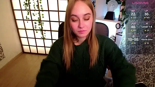 Snapshot of LianaBright chatting on December 2024 05:49:02 AM LianaBright online show from December 2024 05:49:02 AM