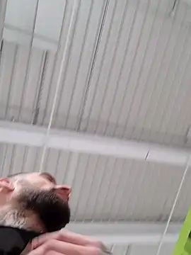 Snapshot of chavito2223 chatting on February 2026 03:10:01 PM chavito2223 online show from February 2026 03:10:01 PM