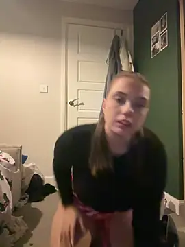 Snapshot of Krystal_Tx chatting on January 2025 09:10:01 PM Krystal Tx online show from January 2025 09:10:01 PM