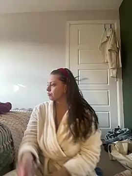 Snapshot of Krystal_Tx chatting on February 2025 02:54:02 PM Krystal Tx online show from February 2025 02:54:02 PM