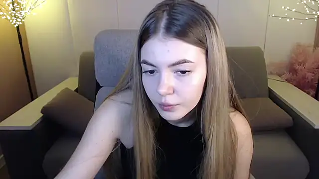 Ritaneer online show from March 2025 09:09:01 AM