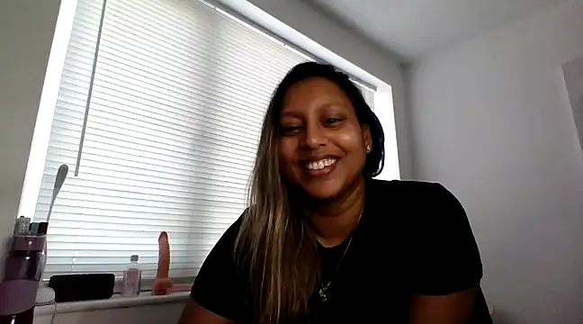 TEMPTING-TAMMY online show from March 2025 01:17:02 PM