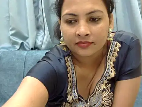 Snapshot of tripti2 chatting on March 2025 09:08:02 PM tripti2 online show from March 2025 09:08:02 PM