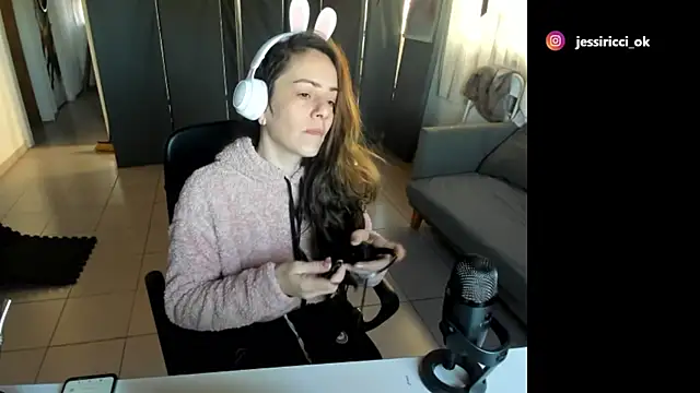 jessiburningheels online show from March 2025 11:09:02 AM