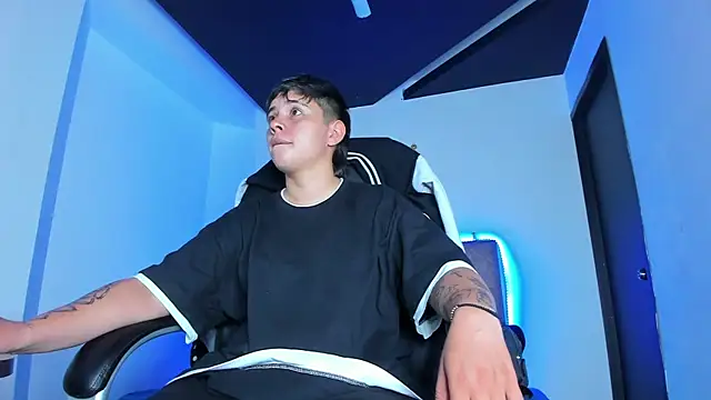 AbbySmiitth  online show from January 2025 05:22:02 PM