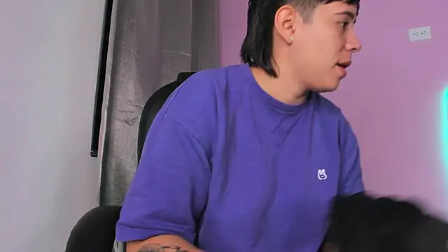 AbbySmiitth  online show from January 2025 03:15:01 PM