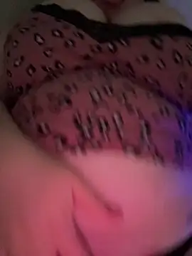 yourcutesarah online show from July 2026 01:13:02 PM