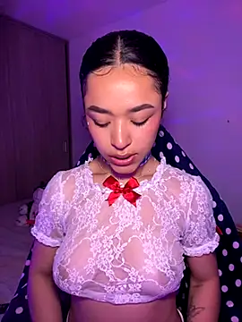 Snapshot of Crystal_Dluna chatting on September 2025 02:06:02 PM Crystal Dluna online show from September 2025 02:06:02 PM