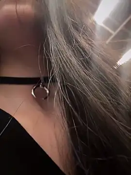 meow girl online show from February 2025 11:06:02 AM