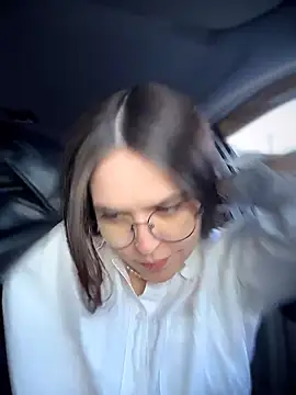 meow girl online show from March 2026 02:55:01 PM