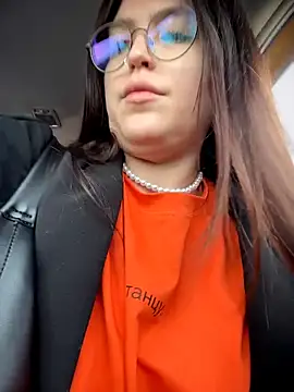 meow girl online show from May 2026 11:59:02 AM