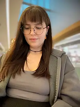 meow girl online show from July 2026 03:59:01 PM