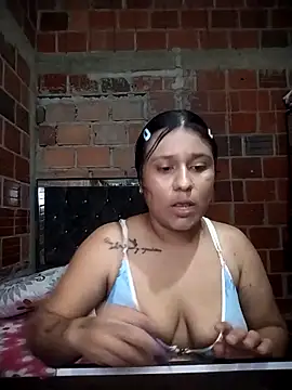 Snapshot of morenitagras chatting on March 2026 12:38:02 AM morenitagras online show from March 2026 12:38:02 AM