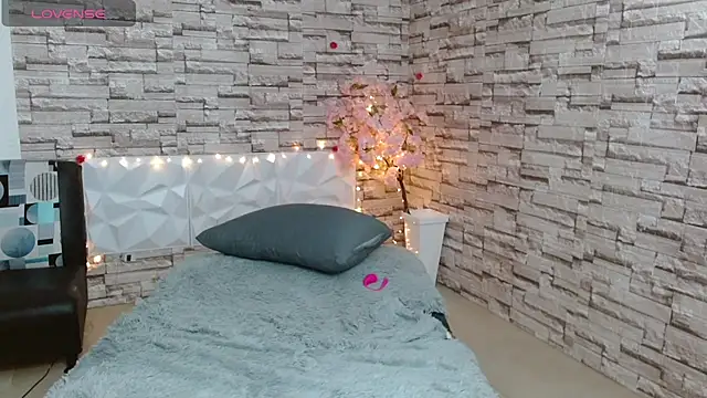 Vanse lust online show from March 2025 12:32:01 AM