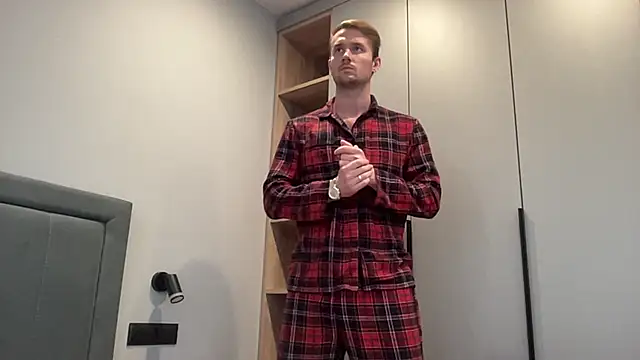 cute mark online show from September 2025 03:02:01 PM