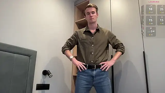 cute mark online show from October 2025 03:10:02 PM